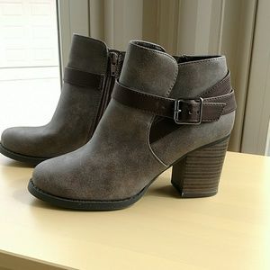 Women's Brown Booties
